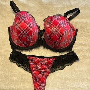 Victoria’s Secret Body by Victoria bra and panty set.